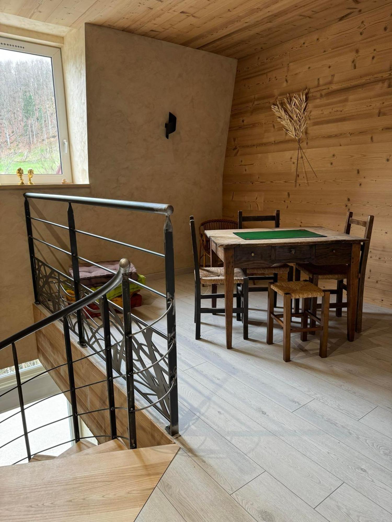 La Petite Fille Des Rivieres Apartment *