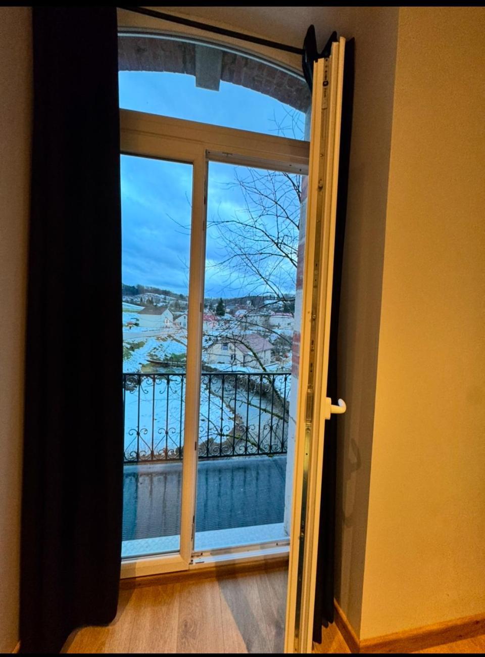 La Petite Fille Des Rivieres Apartment